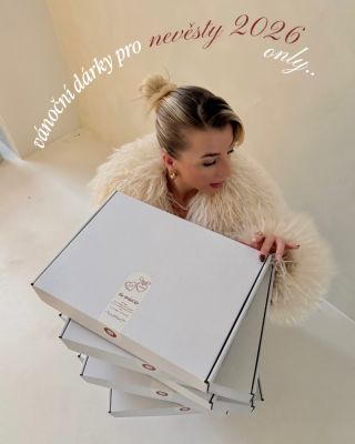 Nevěsty 2026 👰🏼✨.. Váš rok se blíží a je potřeba si pořídit první věc do svatební sbírky 🤍✨ Nemyslíte? 🎁.. Je z čeho...